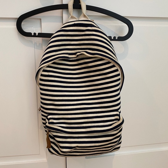 Backpack - Picture 1 of 4